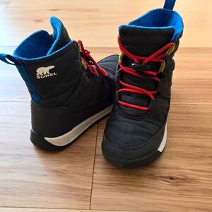 Sorel kids winter boots sz 2